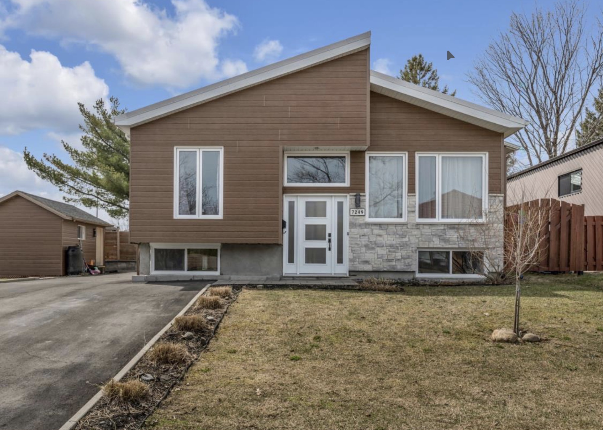 7249 rue des Engoulevents, Québec